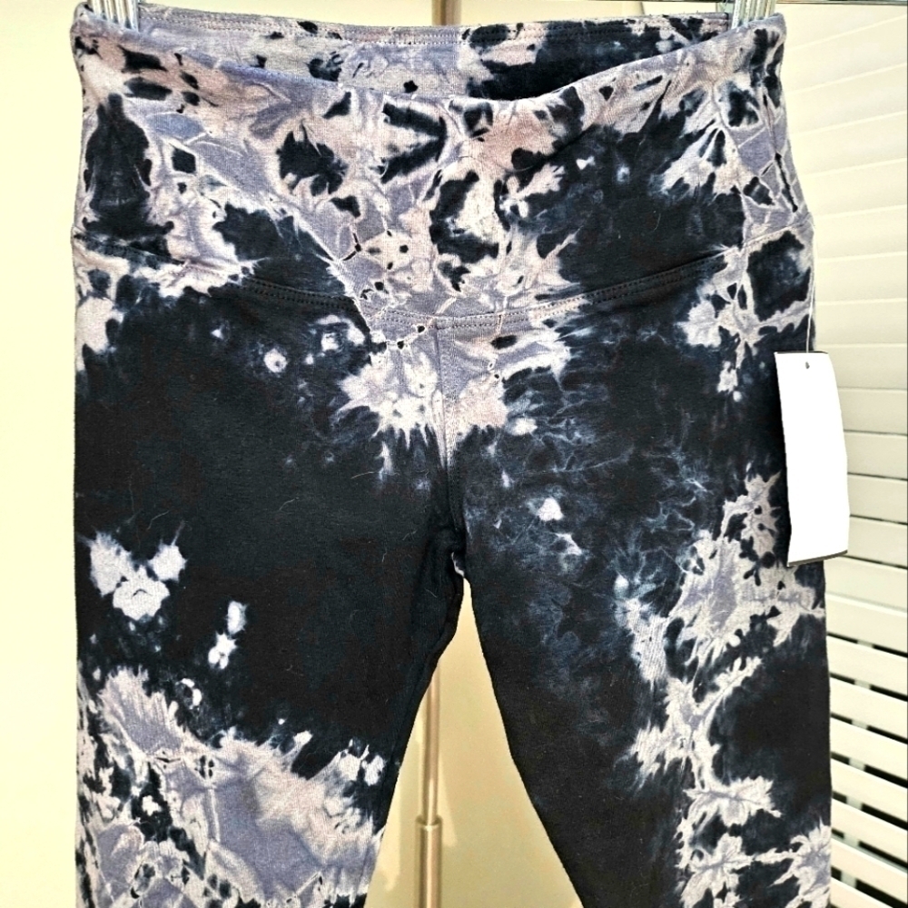 Hard Tail | Tie Dye Flat Top Leggings - Picture 5 of 8